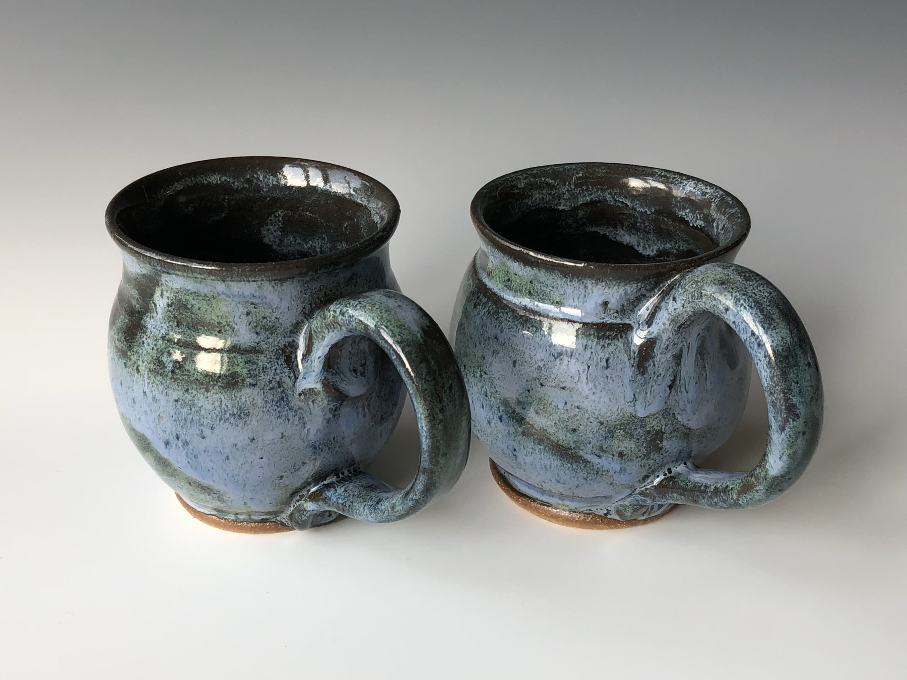 Blue-gray mugs, glaze PC-21 / PC-30 (photo 2 of 3)