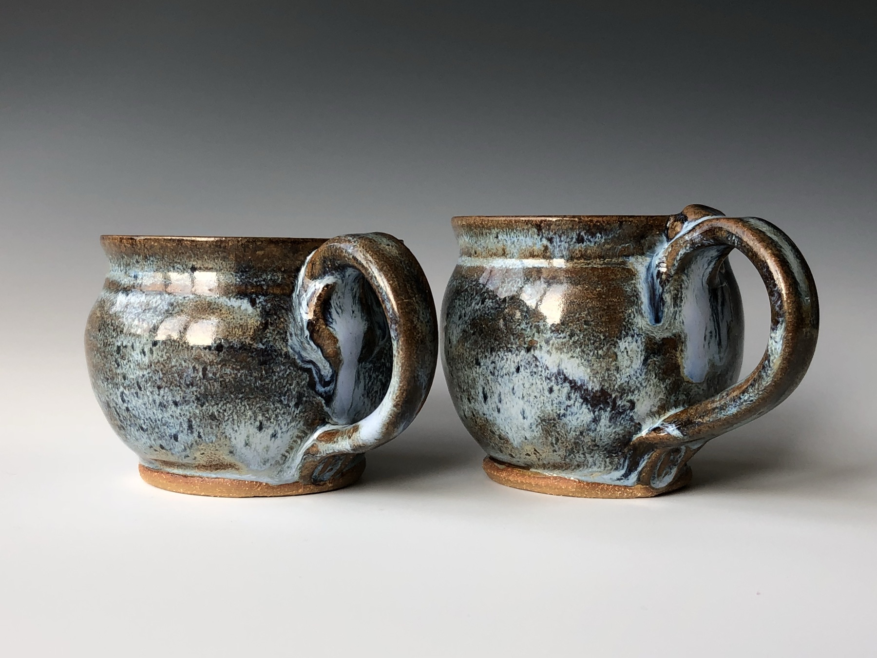 Blue-gray mugs, glaze PC-21 / PC-30