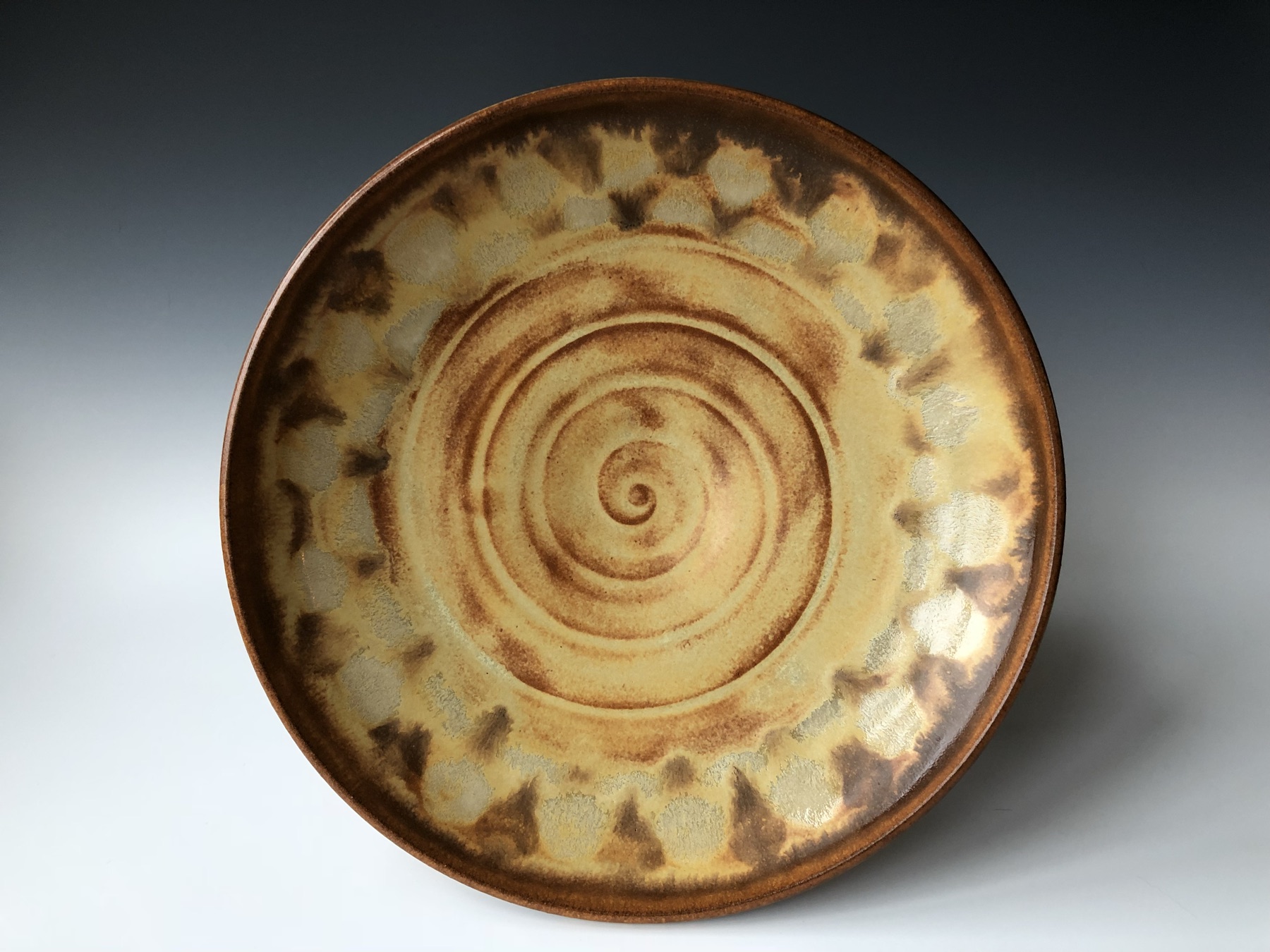 Plates, glaze SH-172 / SH-088